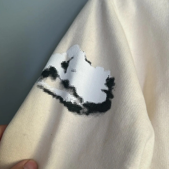 Good Things Ahead Give a Shirt Cream Crewneck Sz Small Zappos 2021 World Tour - Picture 9 of 10